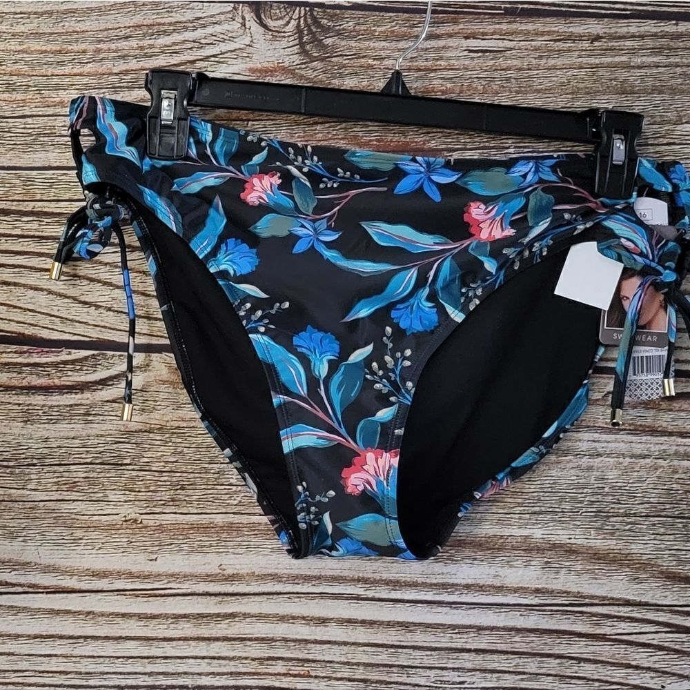 "Daisy Fuentes " Woman's bikini Bottoms 👙 Size:16 black/Multicolored Floral NWT